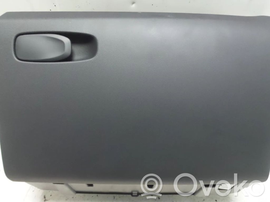 Volvo V40 Daiktadėžės (bordačioko) komplektas 