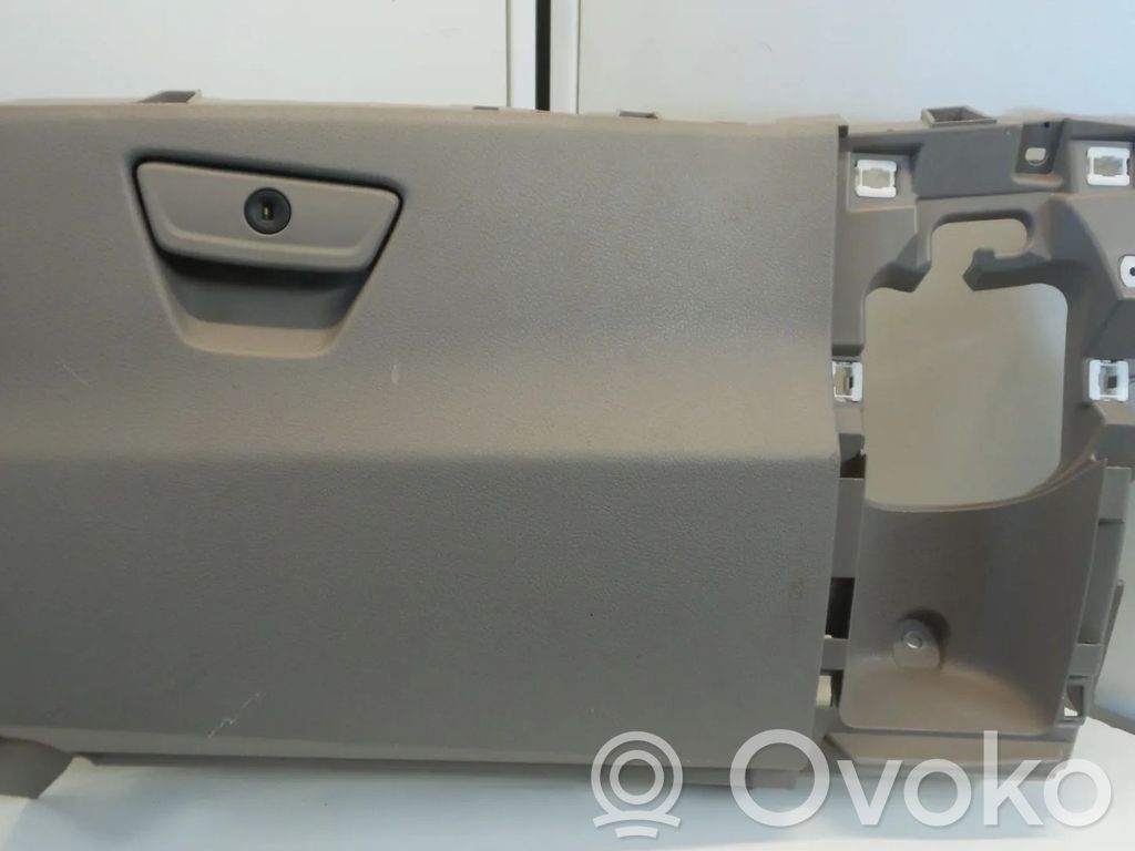 Ford Transit Custom Mantu nodalījuma komplekts 