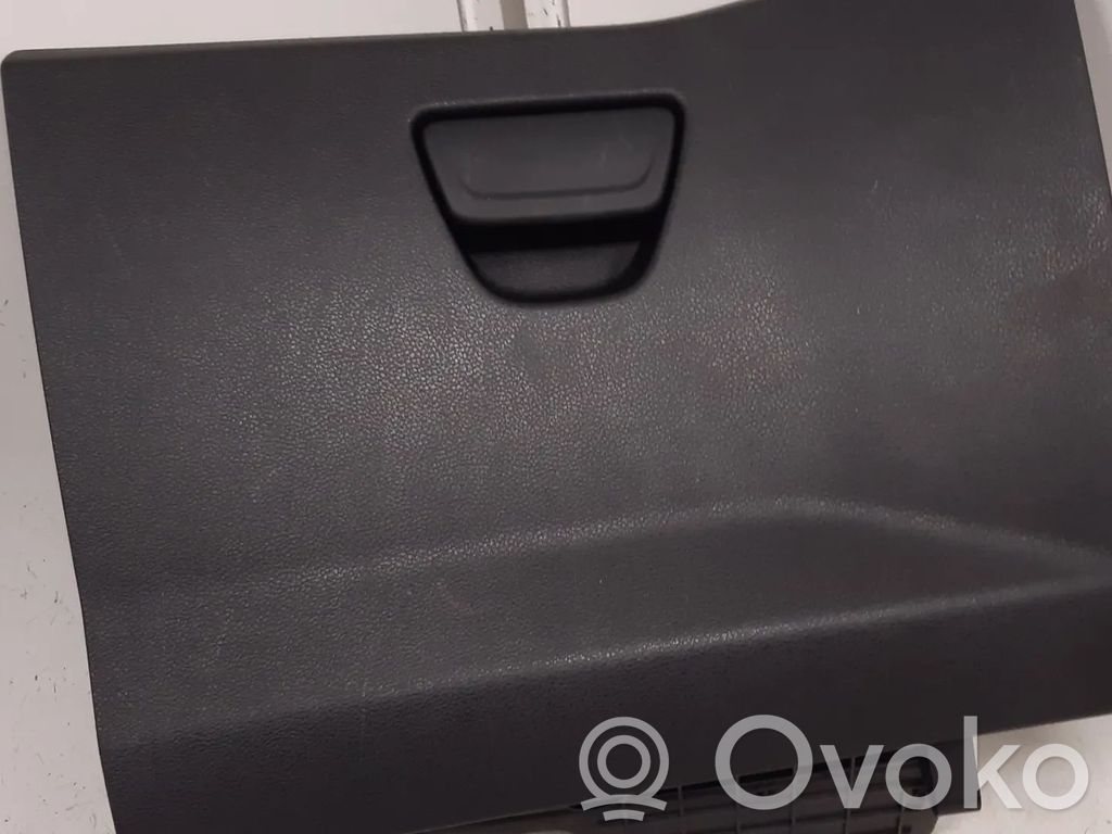 Glove box set