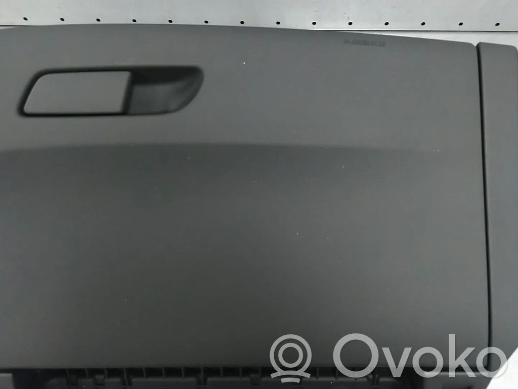 Audi A4 S4 B9 Juego guantera 