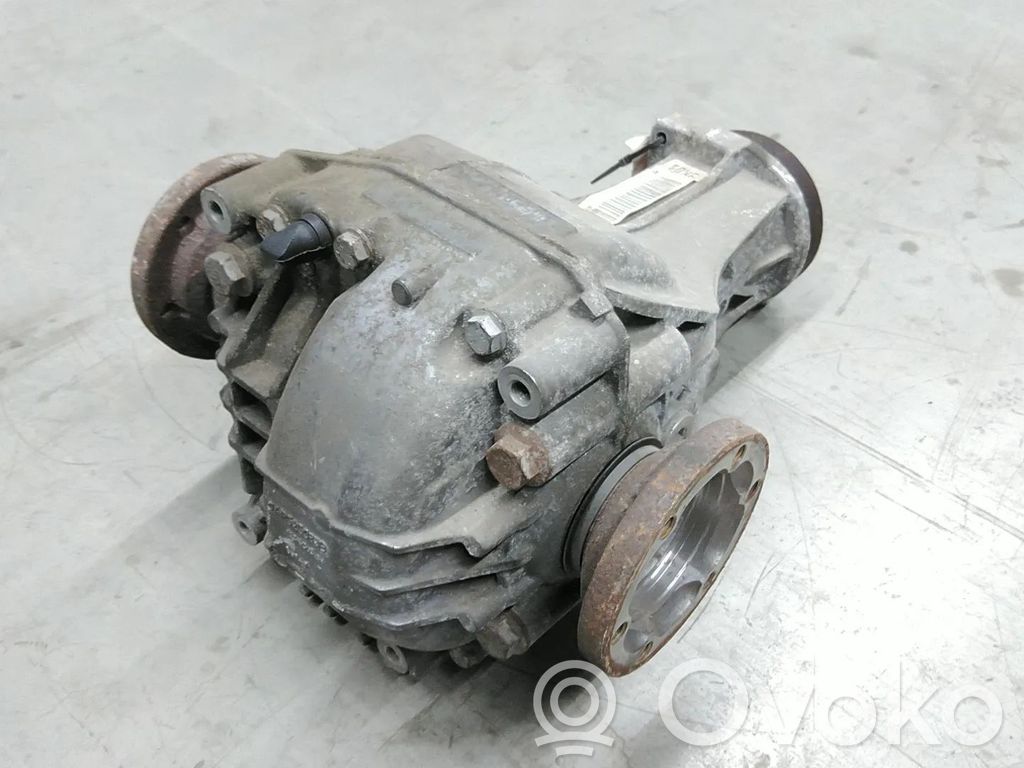 Audi A4 S4 B8 8K Galinis reduktorius 
