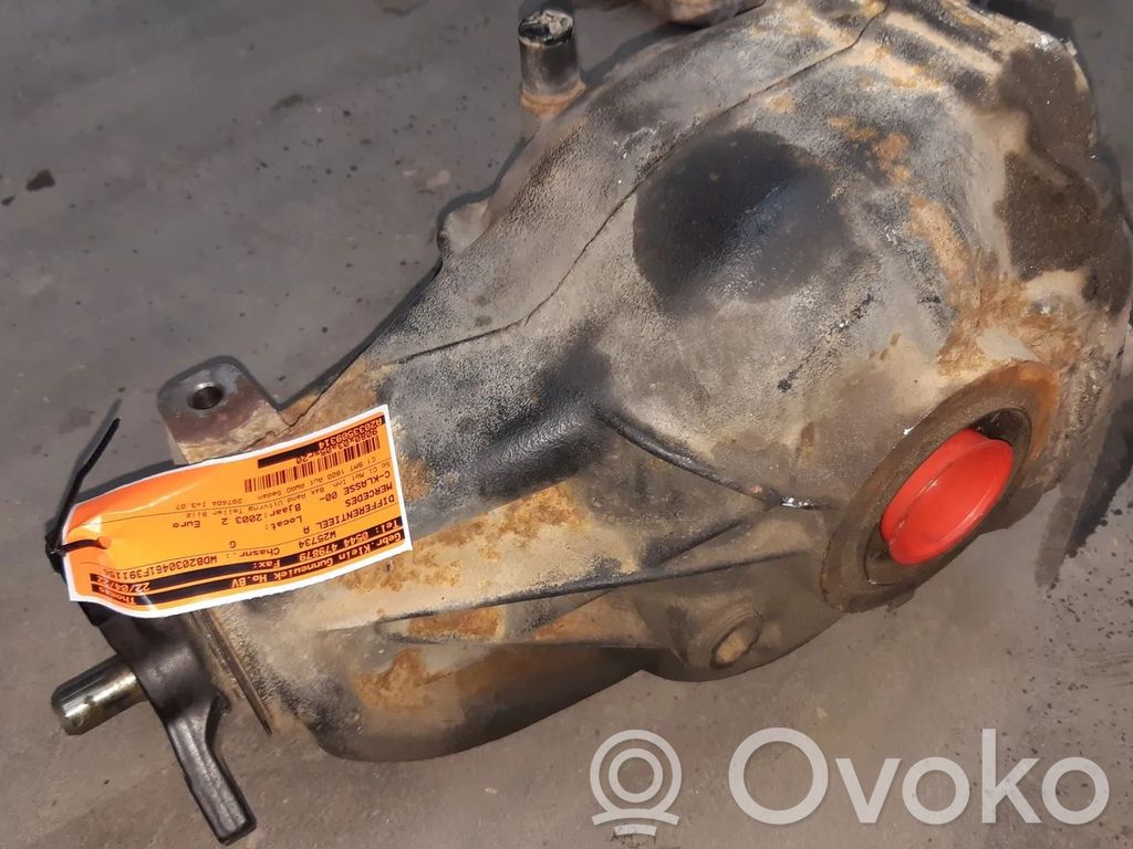 Mercedes-Benz C W203 Tylny mechanizm różnicowy 