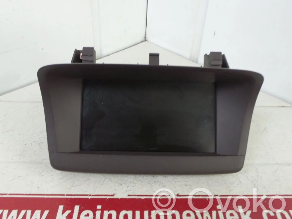 Monitor / wyświetlacz / ekran   13351356,12843784,13363148,13462178,39036718,39080210