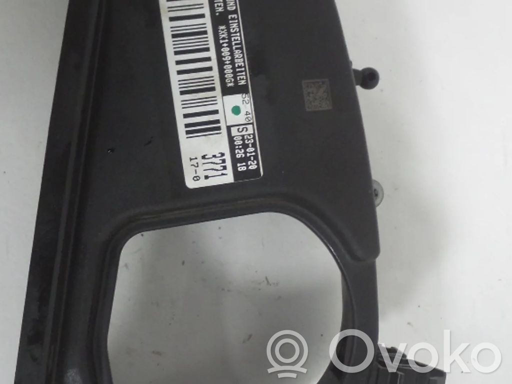 Volkswagen Golf VIII Sadales vārpstas piedziņas ķēdes vāciņš 