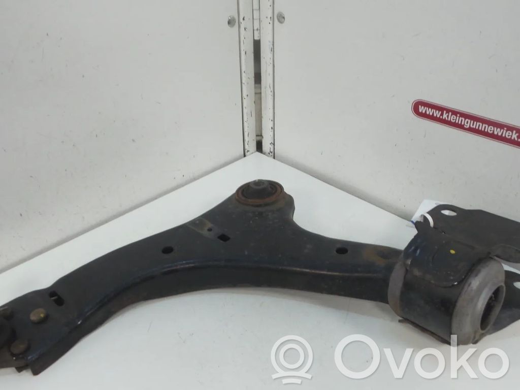 Ford Mondeo MK IV Svira 