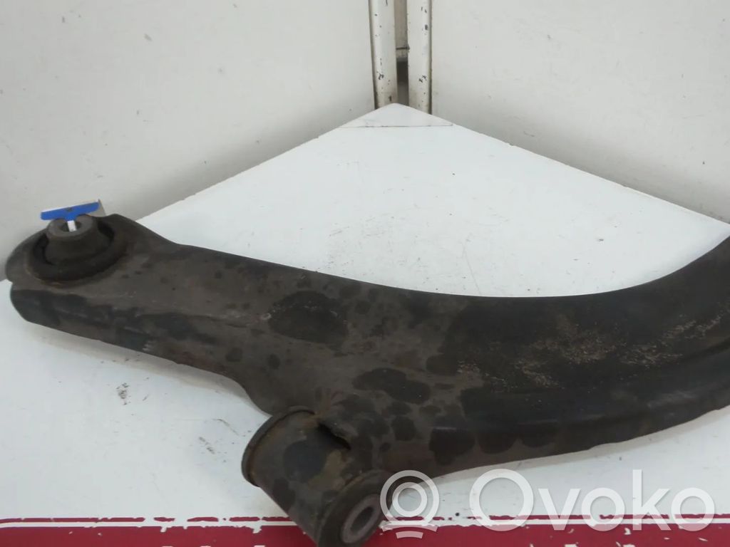 Front control arm   8200744091,8200346941,8200615057,8660005382