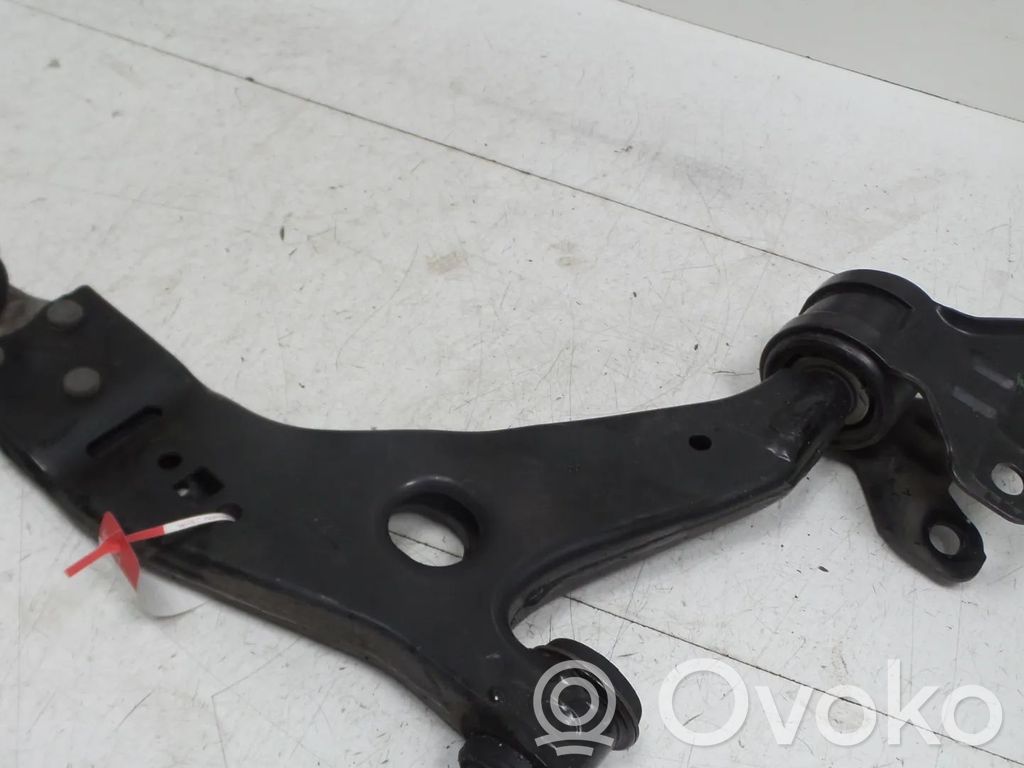 Ford Focus Front lower control arm/wishbone 