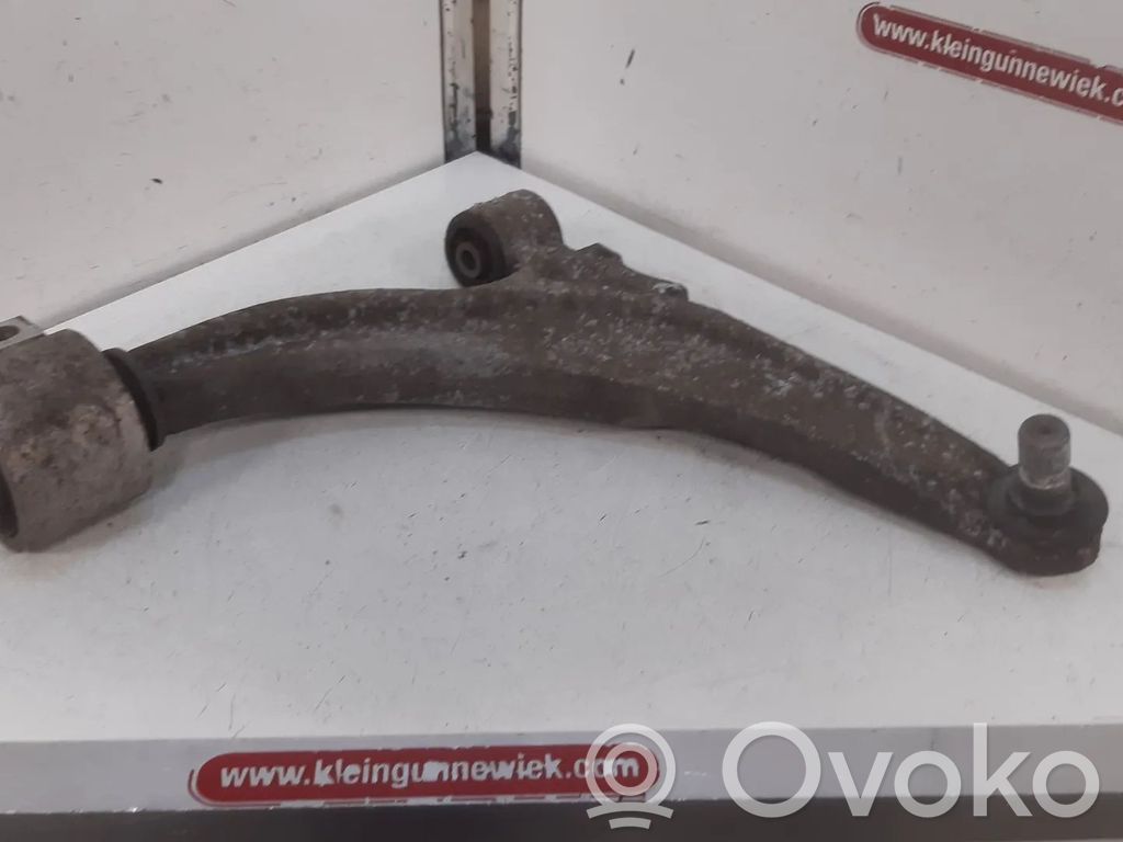Opel Astra J Braccio di controllo sospensione anteriore inferiore/braccio oscillante 