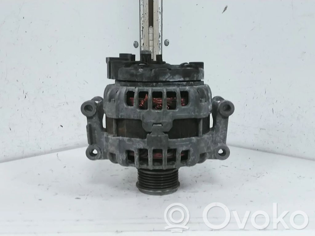 Volkswagen Golf VII Alternator 