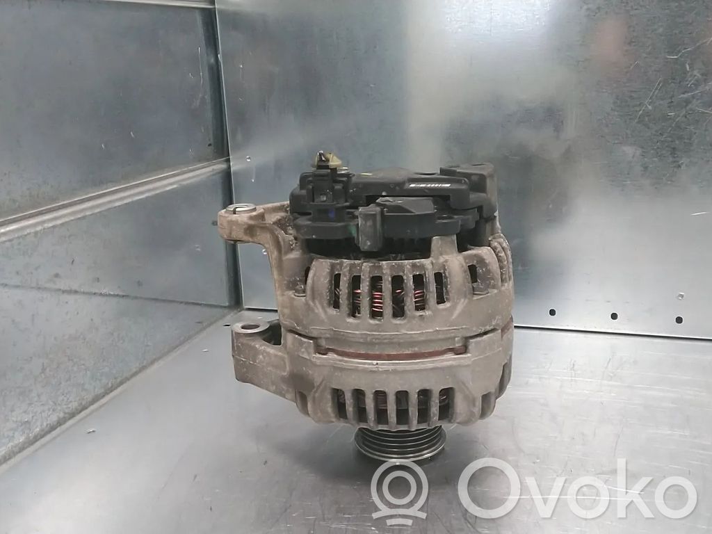 Opel Meriva B Alternator 