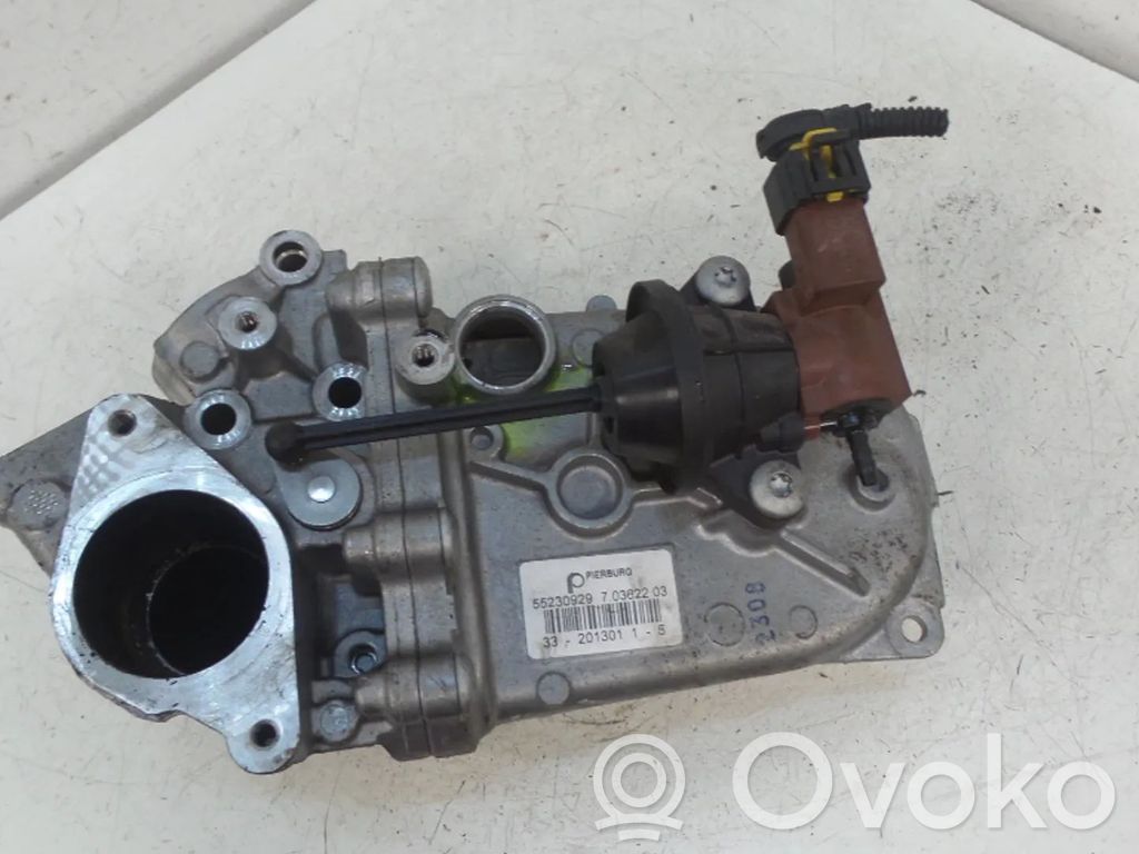 Opel Combo D Refrigerador de la válvula EGR 