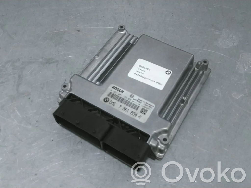 BMW 3 E90 E91 Moottorin ohjainlaite/moduuli 