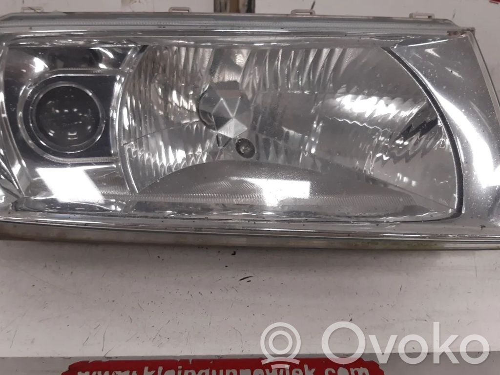 Skoda Octavia Mk1 (1U) Scheinwerfer 