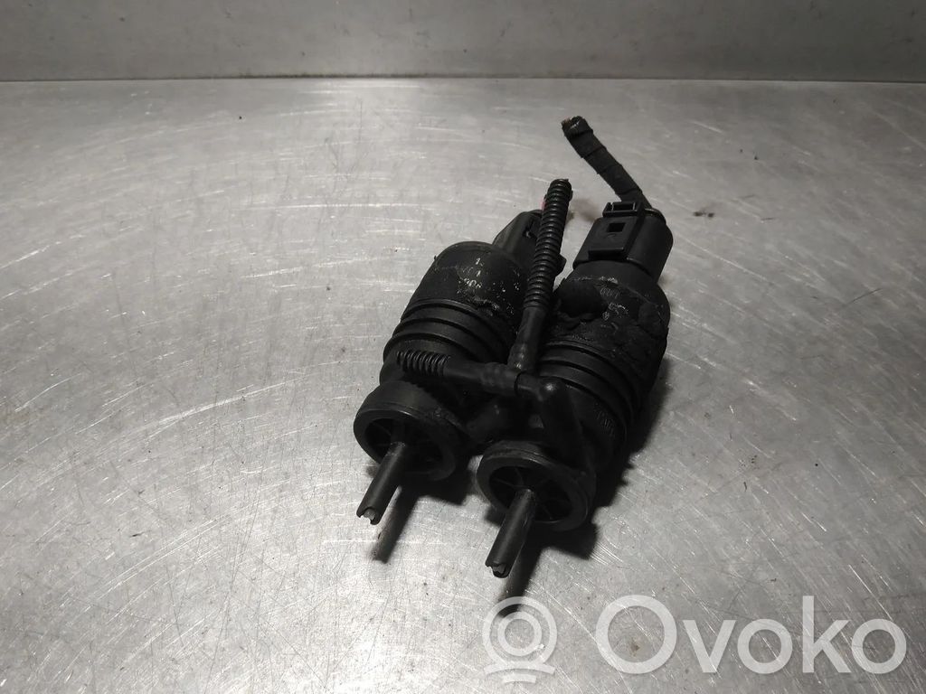 Audi A8 S8 D3 4E Headlight washer pump 