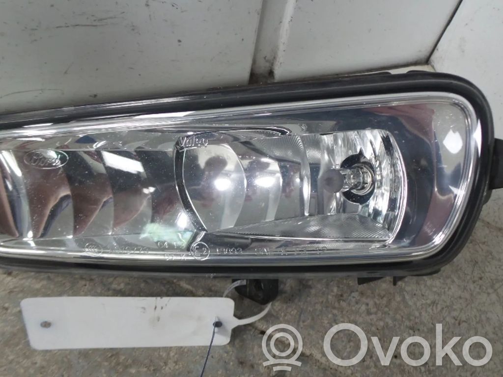 Ford Focus Miglas lukturis priekšā 
