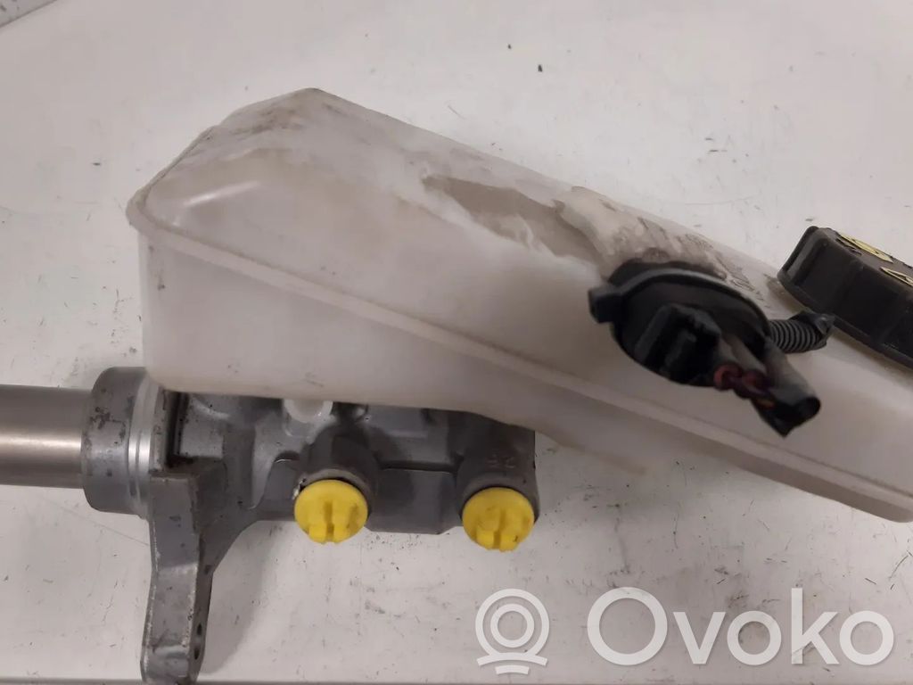 Volvo XC40 Master brake cylinder 