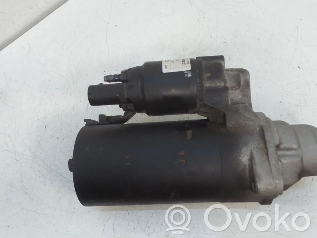 Motor de arranque   059911024FX