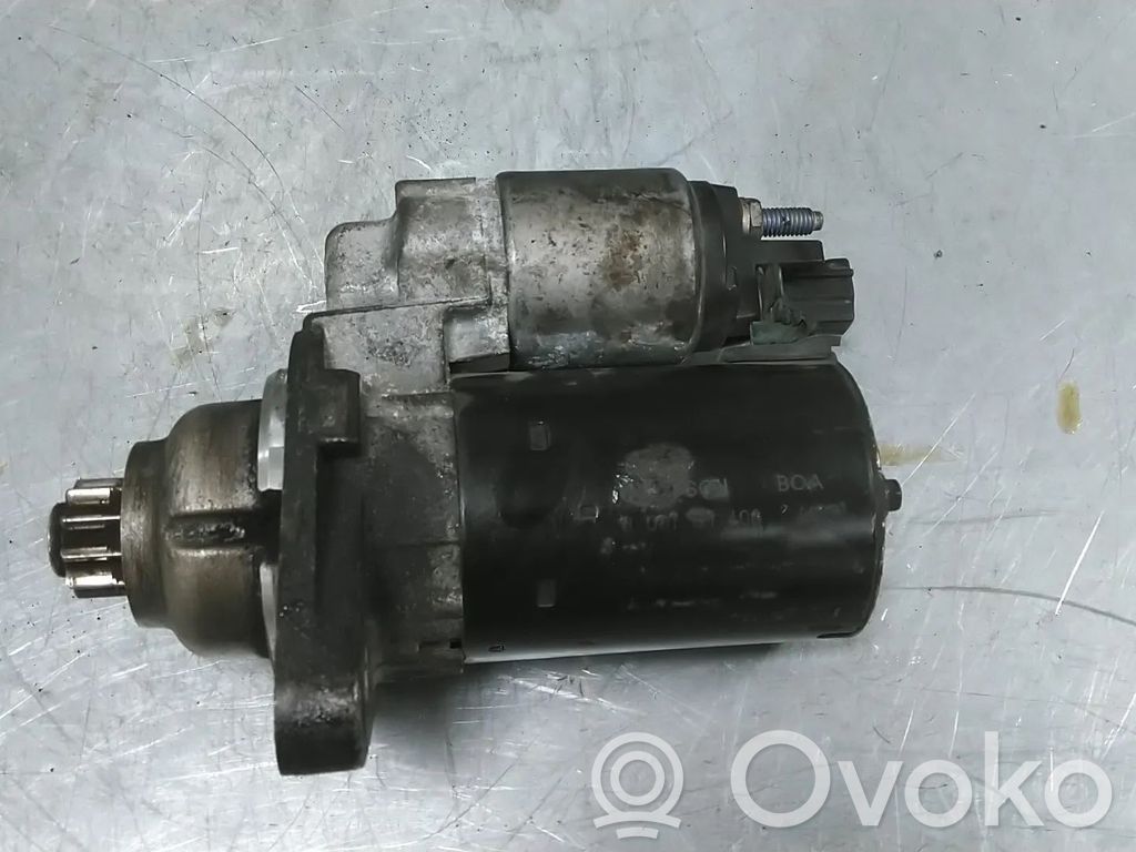Volkswagen Golf V Starteris 