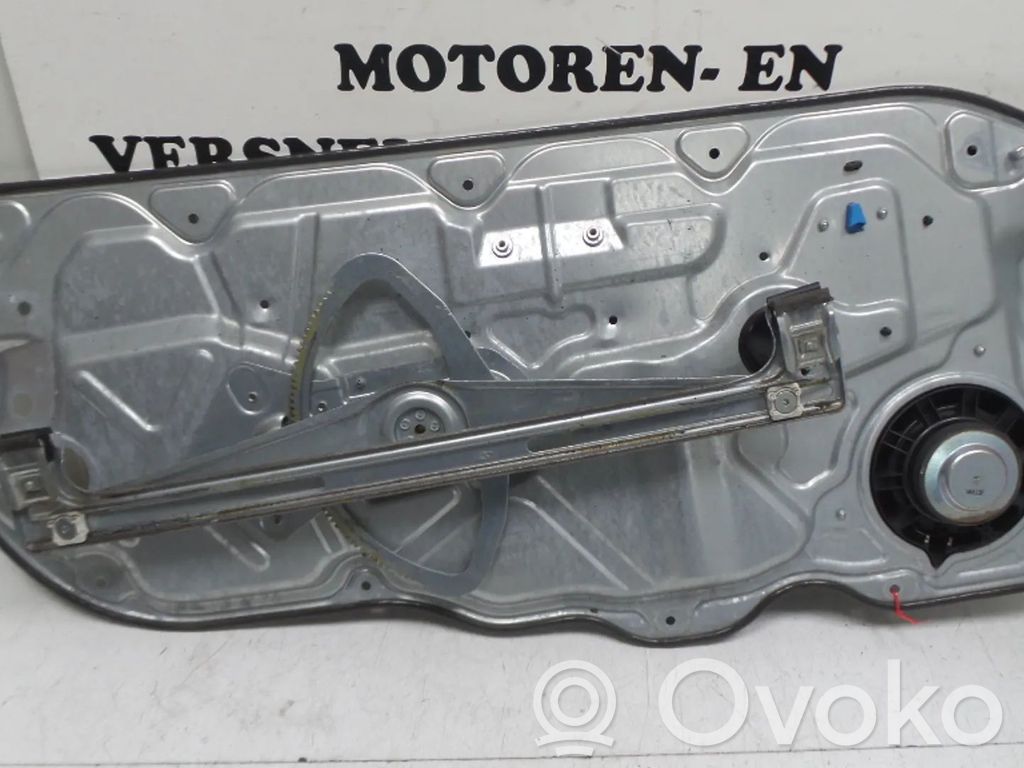 Volvo C30 Front door electric window regulator 