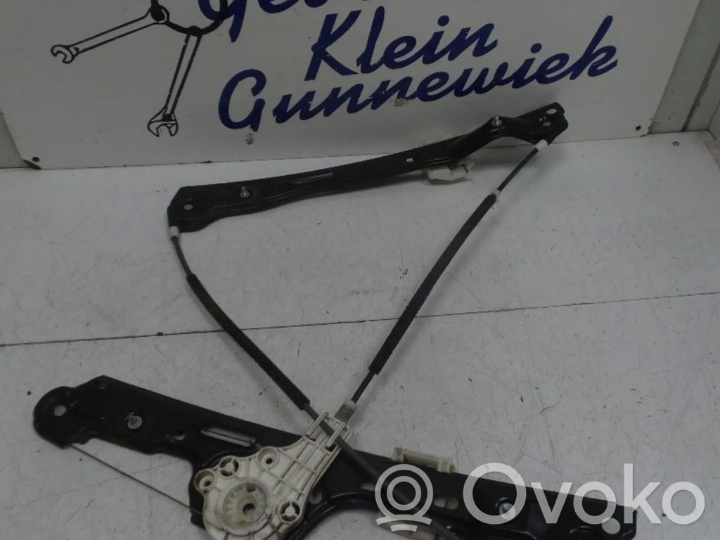 BMW 1 E81 E87 Front window lifting mechanism without motor 