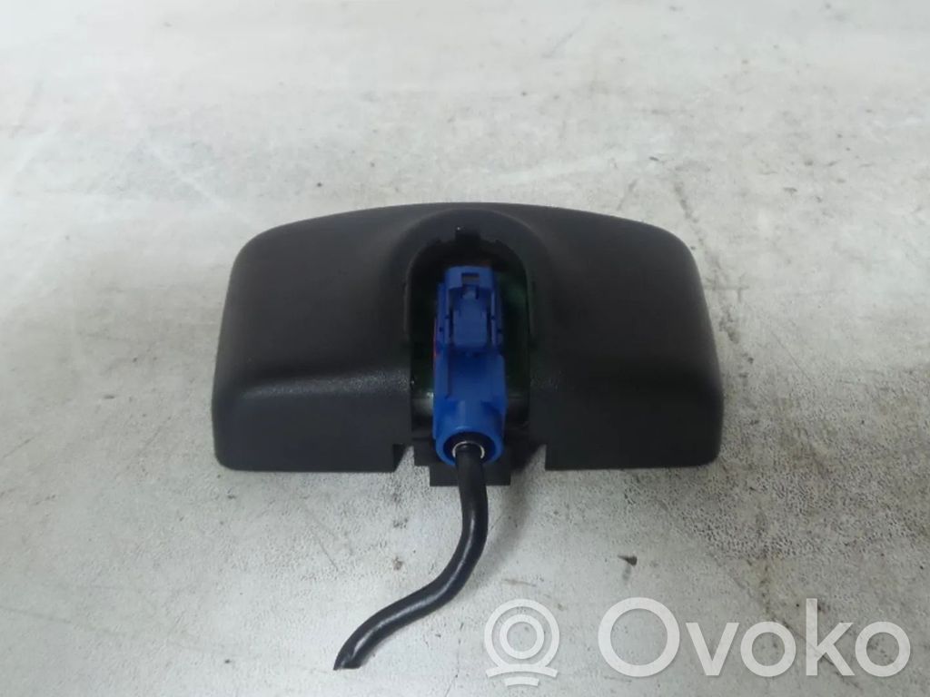 Ford Fiesta Radio antenna 