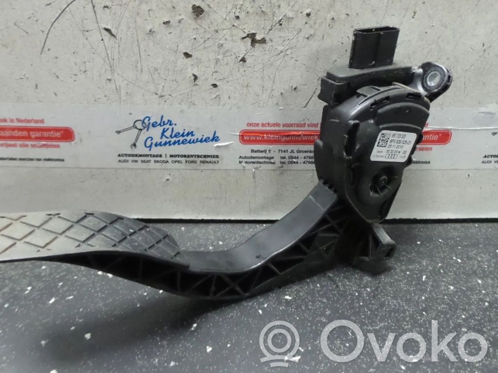 Audi A5 8T 8F Akseleratora elektriskais regulators (pedālis) 