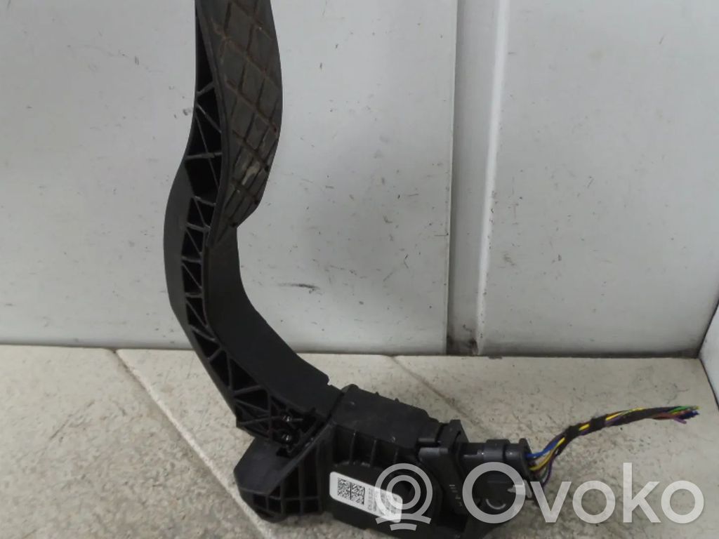 Audi A4 S4 B9 Accelerator pedal position sensor 