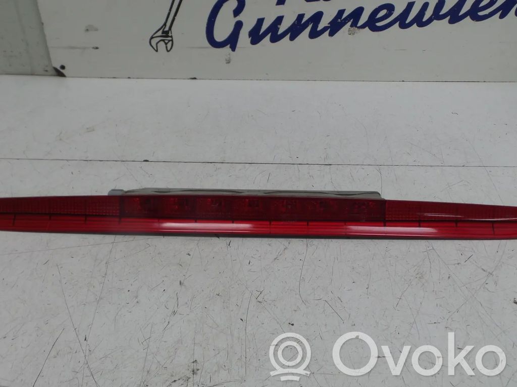 Porsche Boxster 986 Third/center stoplight 