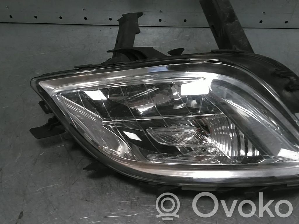 Frontblinker   13293619,1226106