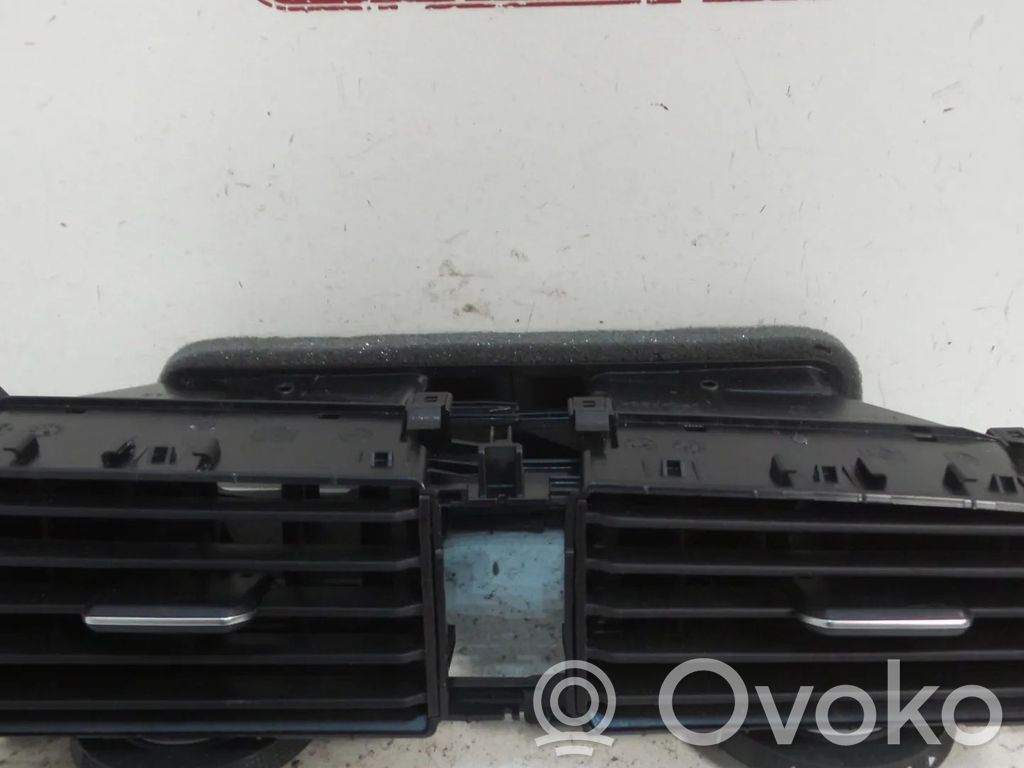 Volkswagen Golf VII Boczna kratka nawiewu deski rozdzielczej 