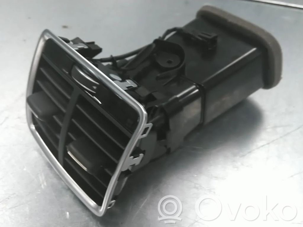 Audi Q3 8U Luftausströmer Lüftungsdüse Luftdüse seitlich 
