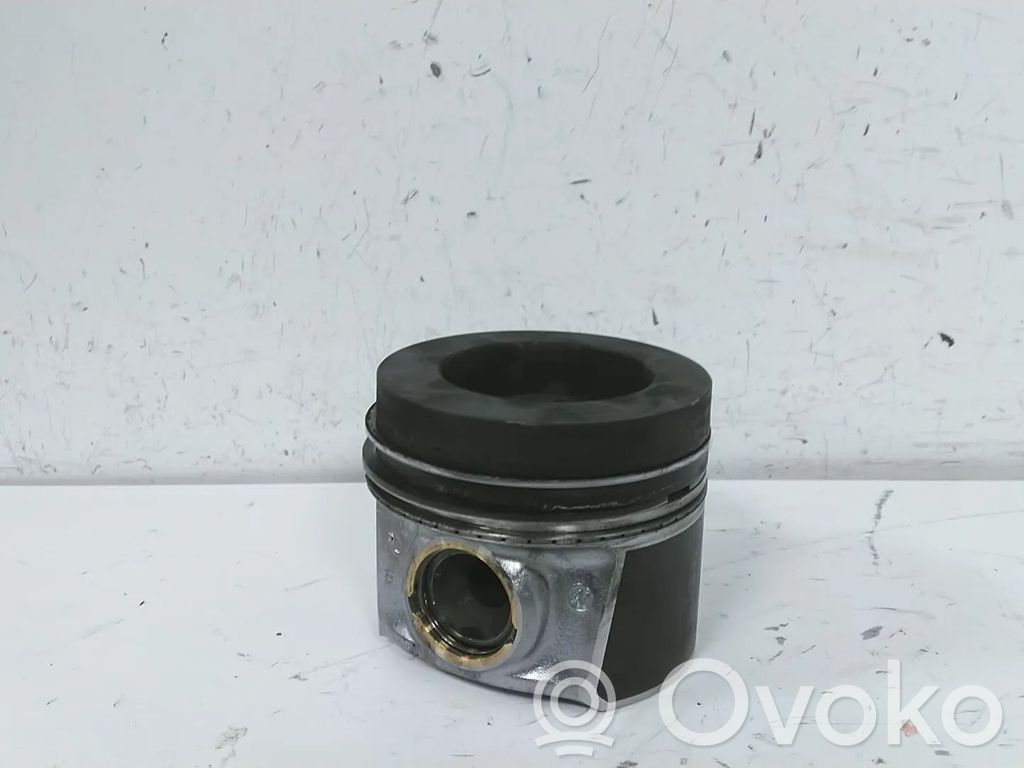 Volkswagen Caddy Piston 