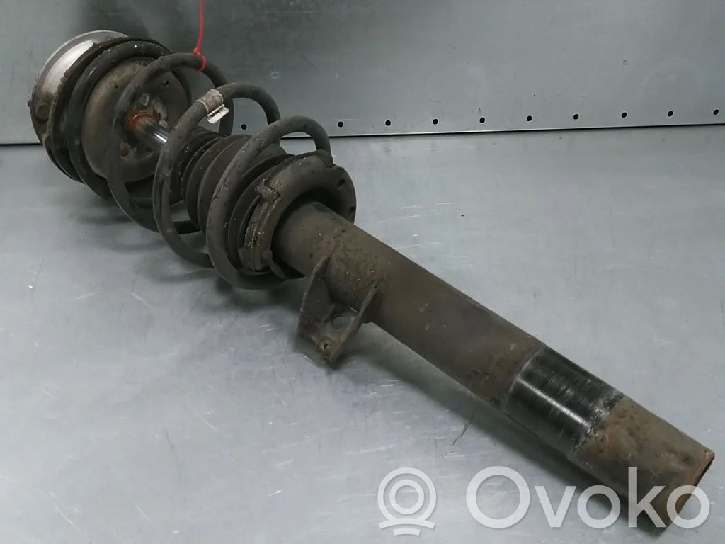 BMW 1 E81 E87 Front shock absorber/damper 