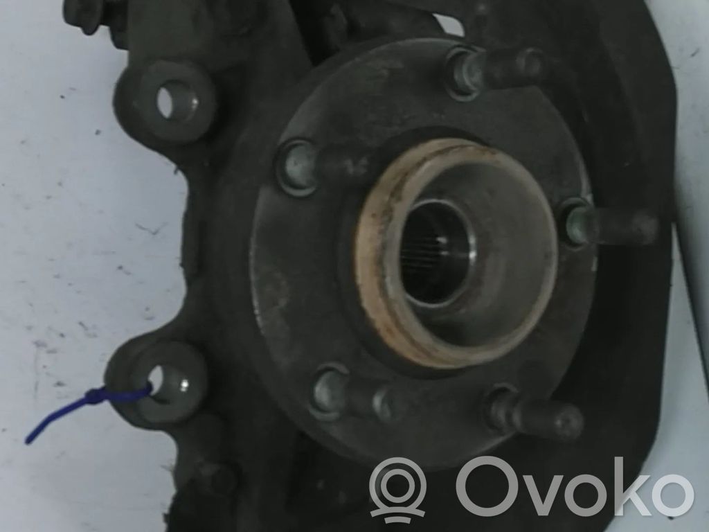 Mazda 3 I Priekšējā riteņa rumbas vārpstas šarnīrs (stupica, capfa) 