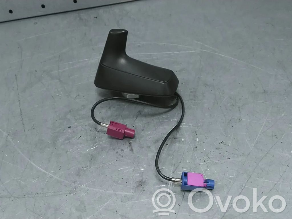 Audi A6 S6 C5 4B Radion antenni 