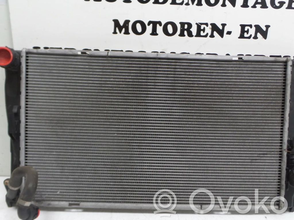 BMW 3 E90 E91 Coolant radiator 