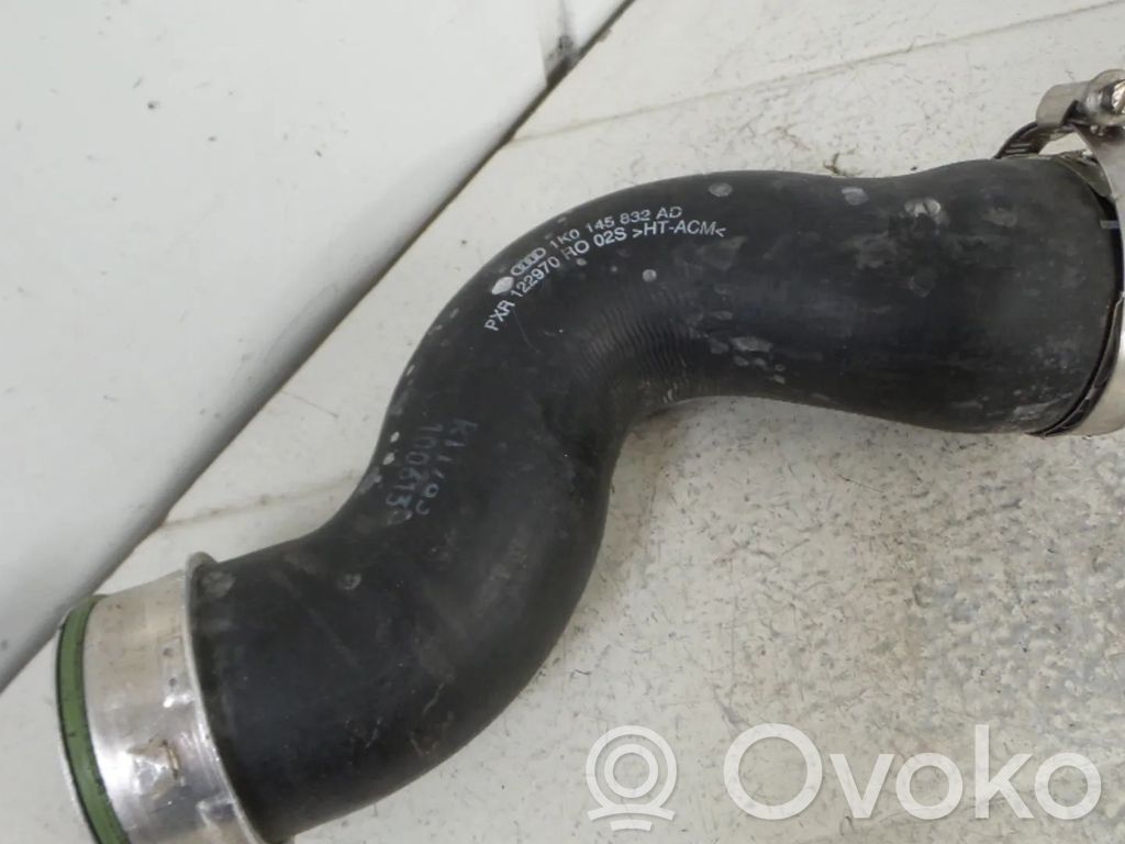 Volkswagen Scirocco Turbo air intake inlet pipe/hose 