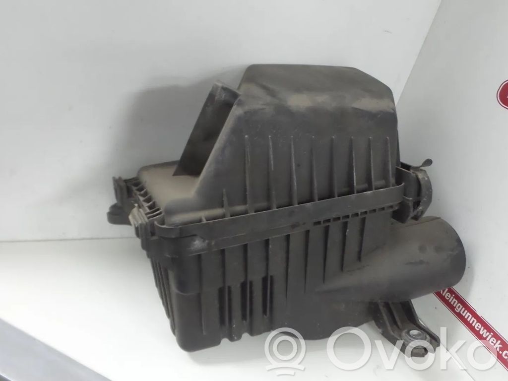 Hyundai i30 Air filter box 