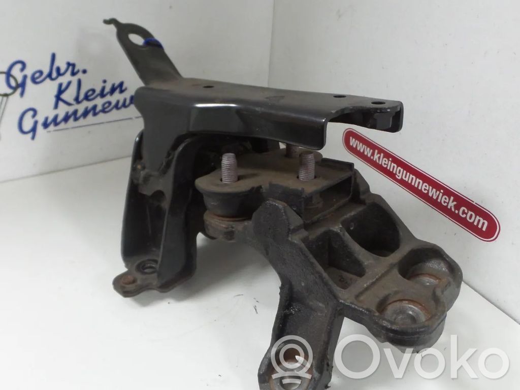 Peugeot 108 Mocowanie / Uchwyt skrzyni biegów 