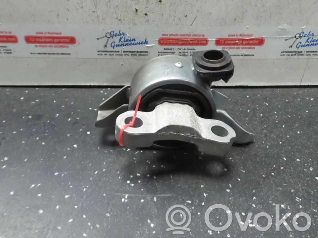 Opel Adam Dzinēja spilvens 