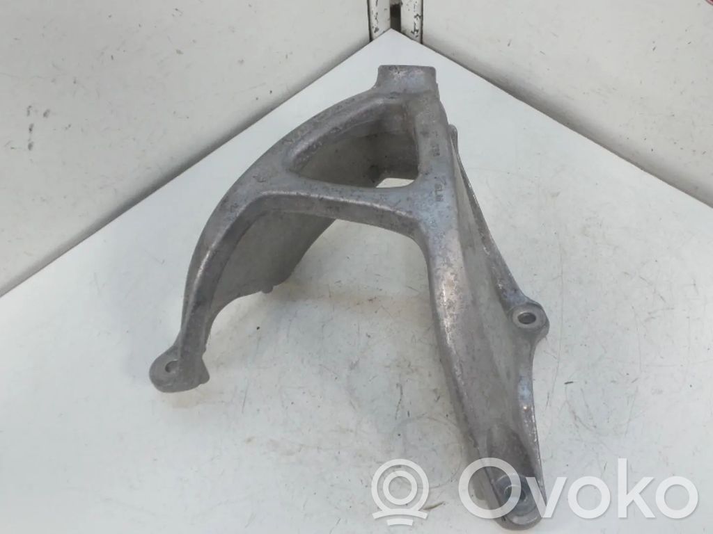 Audi A5 Engine mount bracket 