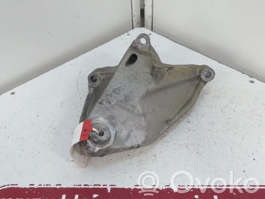 Engine mount bracket   03L199308B,CKUB