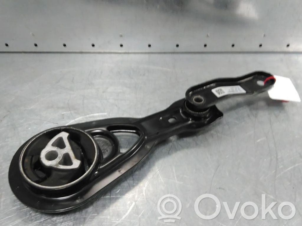 Volkswagen Taigo Dzinēja spilvens 