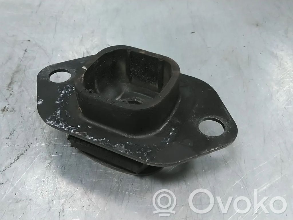 Renault Trafic III (X82) Engine mount bracket 