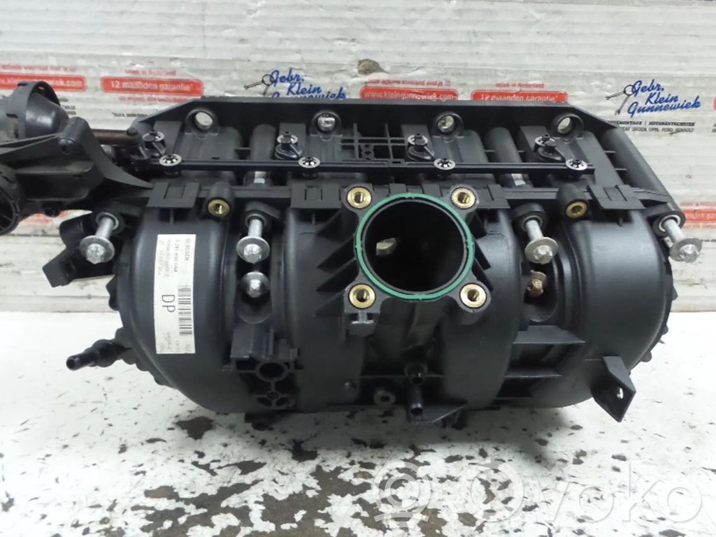 Opel Corsa D Kolektor ssący 