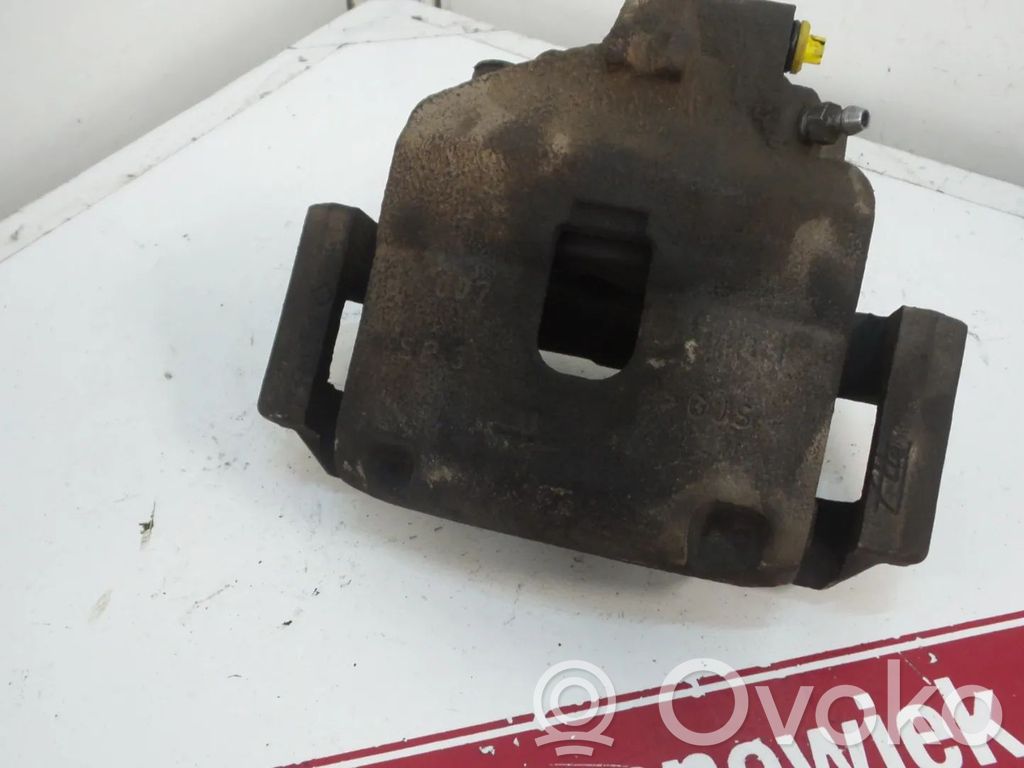 Opel Corsa E Front brake caliper 