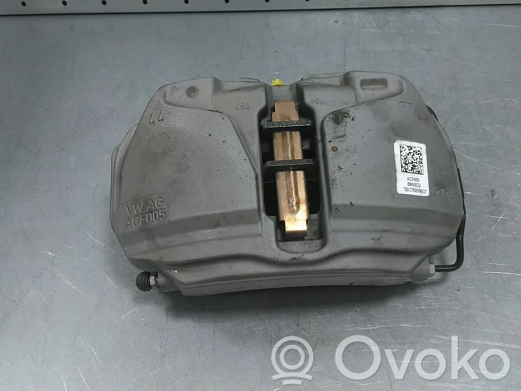 Audi A5 Etujarrusatula 