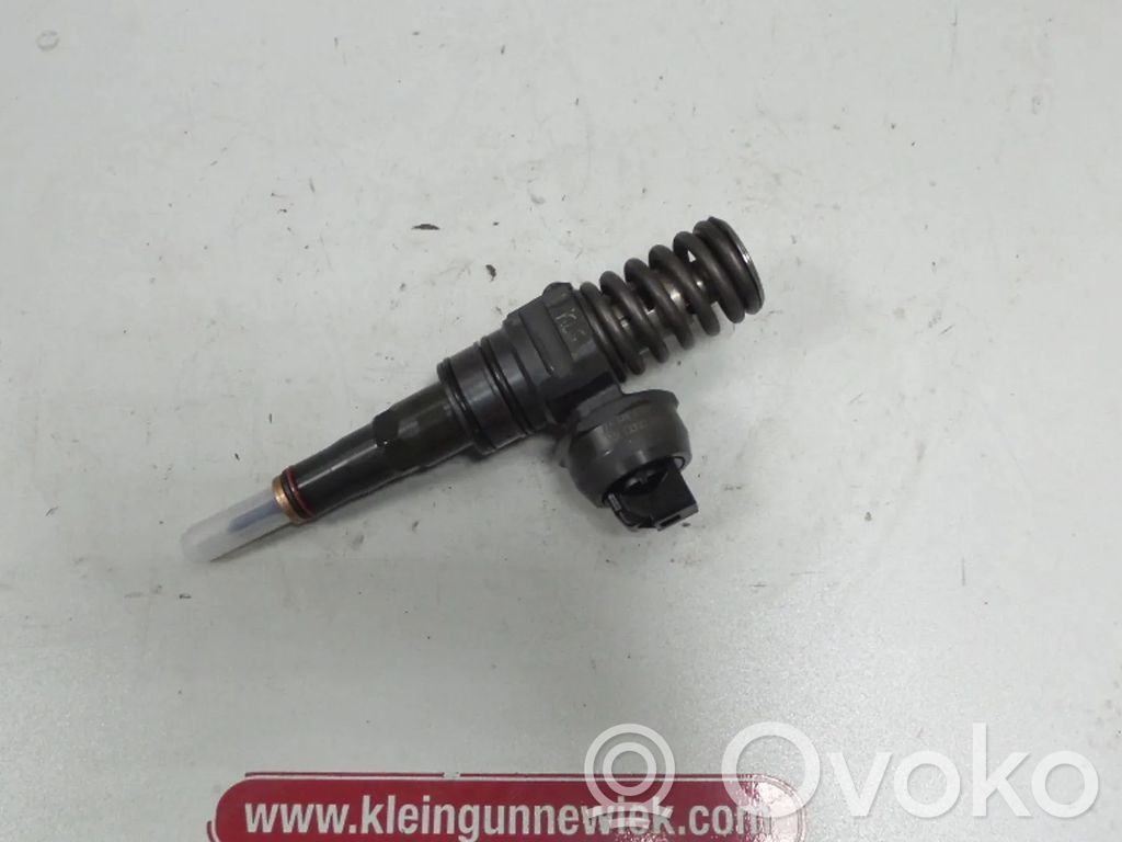 Skoda Octavia Mk2 (1Z) Injector combustibil 