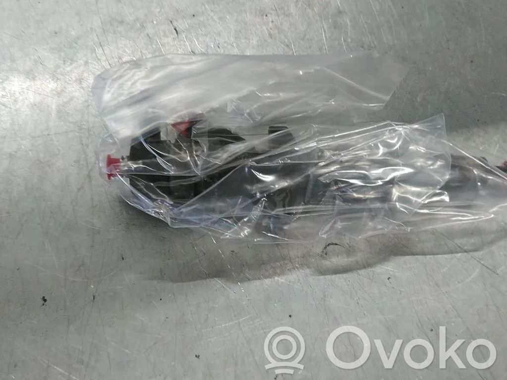 Renault Espace IV Inyector de combustible 