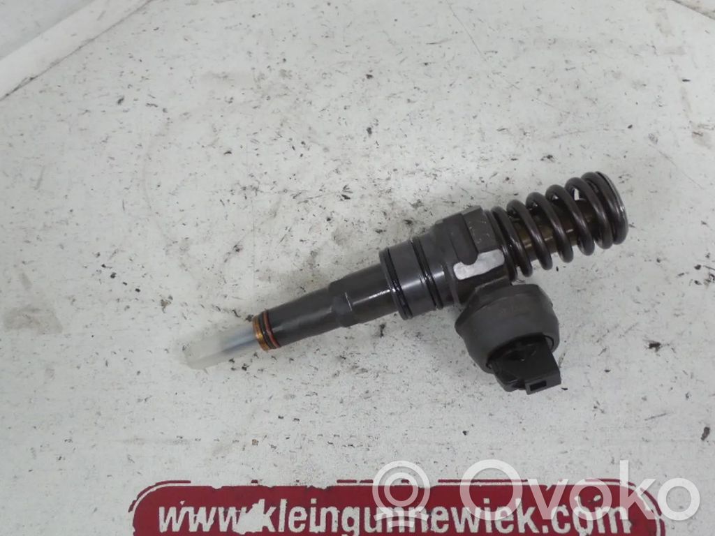 Inyector de combustible   0414720314,038130073BP,038130080X,BWB